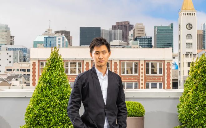 AI大权！一觉醒来图灵奖得主也要向他汇报开元棋牌28岁华人执掌185万亿科技巨头